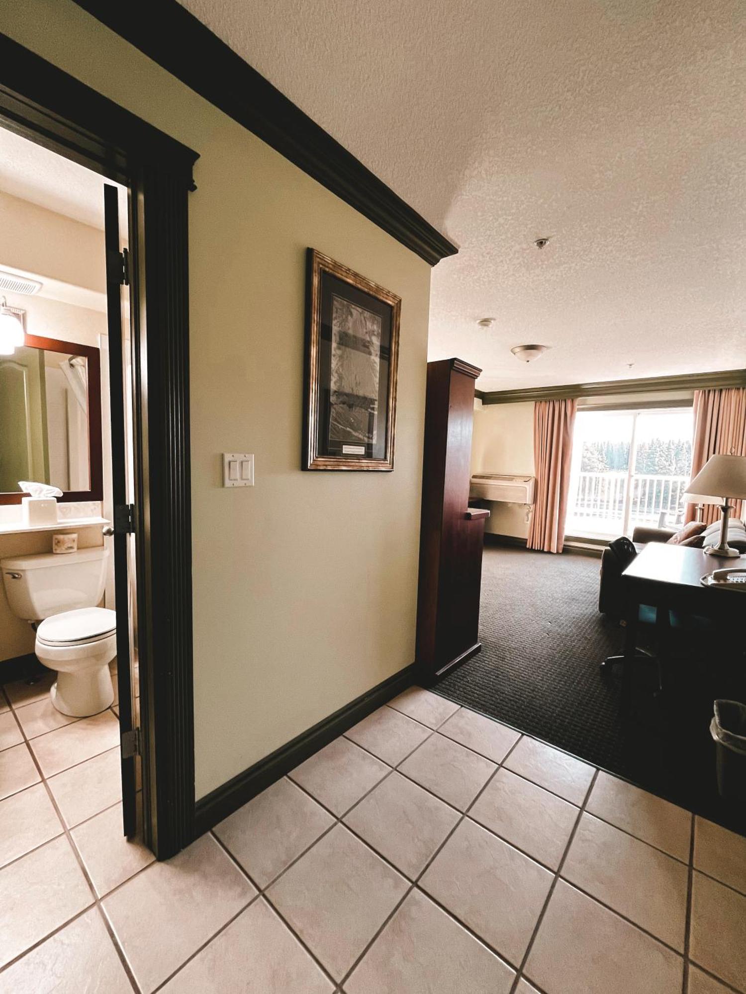 Quality Inn & Suites Hinton Exterior foto